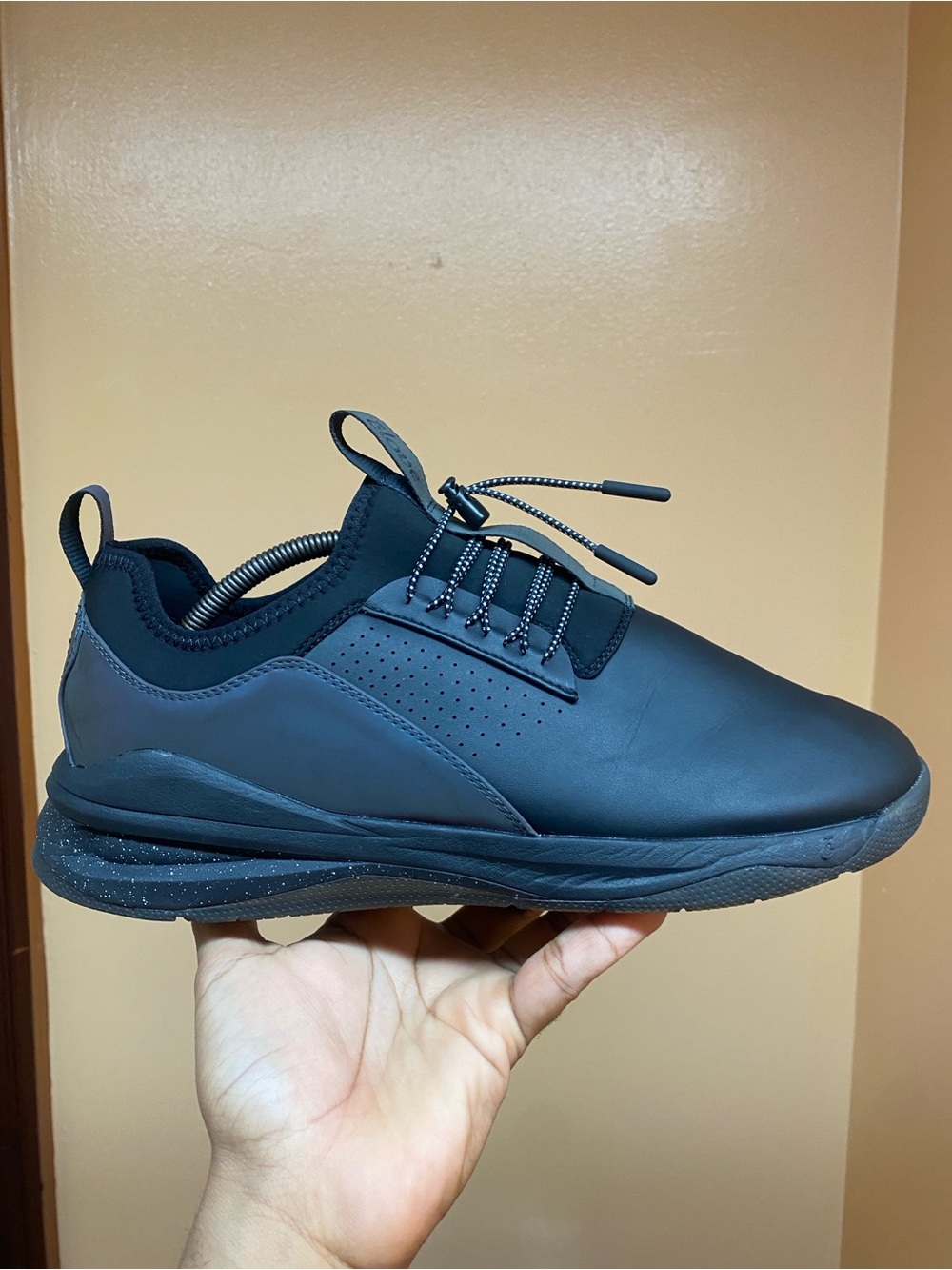 Clove Classic Commuter Limited Edition Men’s Nursing Sneakers “Onyx Flash” SZ 12 - Picture 4 of 16